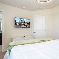 3961 Luxury 7BD Home