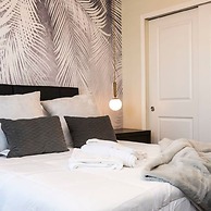 4458 Spacious 7BR Near Disney World