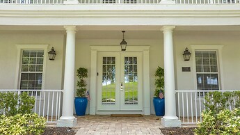 7516 Luxury Home 5BD Perfect for Your Family