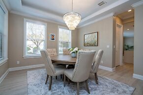 7516 Luxury Home 5BD Perfect for Your Family