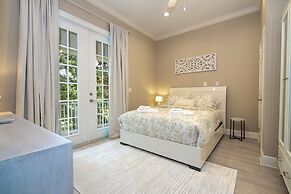 7516 Luxury Home 5BD Perfect for Your Family