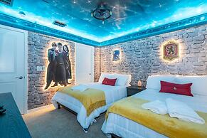 4015 Spacious 7BR Near Disney World