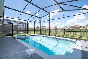 4015 Spacious 7BR Near Disney World