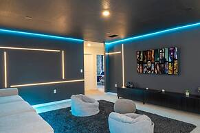 4015 Spacious 7BR Near Disney World