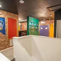 6163 Fantastic Home With 12bd