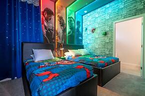 6163 Fantastic Home With 12bd