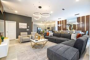 6163 Fantastic Home With 12bd