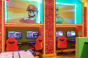 6163 Fantastic Home With 12bd