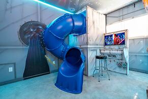 6163 Fantastic Home With 12bd