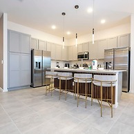 6163 Fantastic Home With 12bd