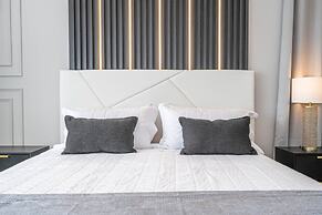 6163 Fantastic Home With 12bd