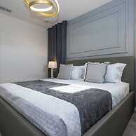 6163 Fantastic Home With 12bd