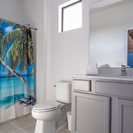 6163 Fantastic Home With 12bd