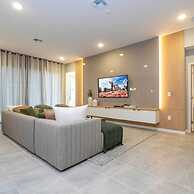 6152 Fantastic Spacious Home for Your Family