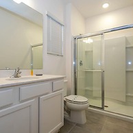 6152 Fantastic Spacious Home for Your Family