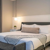 6152 Fantastic Spacious Home for Your Family