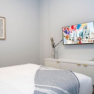 6152 Fantastic Spacious Home for Your Family