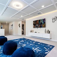 4466 Create Memories in This Cozy 7BR Home With Loved Ones