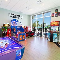 4466 Create Memories in This Cozy 7BR Home With Loved Ones