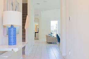 831 Luxurious 5bd and 5bt Perfect for Your Family