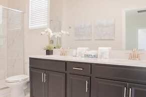 831 Luxurious 5bd and 5bt Perfect for Your Family