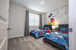 831 Luxurious 5bd and 5bt Perfect for Your Family