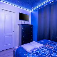 2405 Amazing 5BD Townhome for Your Vacation