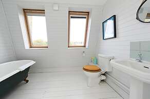 4-bed House With a Garden Fulham