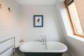 4-bed House With a Garden Fulham