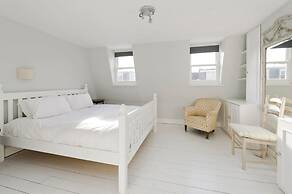 4-bed House With a Garden Fulham