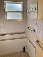 S3 BP Steps to Beach Car Value Service