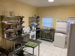 S3 BP Steps to Beach Car Value Service