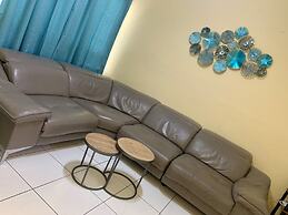 S3 BP Steps to Beach Car Value Service