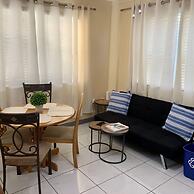 3 Suites BP Steps to Beach Car Value Service