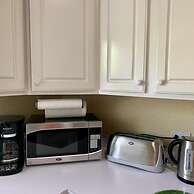 3 Suites BP Steps to Beach Car Value Service