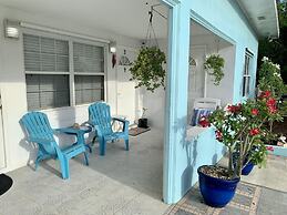 3 Suites BP Steps to Beach Car Value Service