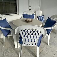 3 Suites BP Steps to Beach Car Value Service