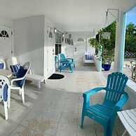 S2B Blue Pavilion - Beach Transfers Meals Tours Island Retro Chic