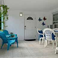 S2B Blue Pavilion - Beach Transfers Meals Tours Island Retro Chic