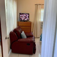 S4 BP Steps to Beach Car Value Service