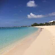 S4 BP Steps to Beach Car Value Service