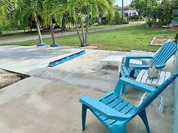 S4 BP Steps to Beach Car Value Service