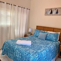 S4 BP Steps to Beach Car Value Service