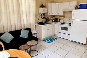 S1 BP Steps to Beach Car Value Service