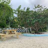 S1 BP Steps to Beach Car Value Service