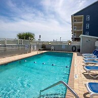 Beachy Condo Right on Oceanfront