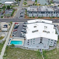 Beachy Condo Right on Oceanfront