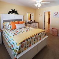 Beachy Condo Right on Oceanfront