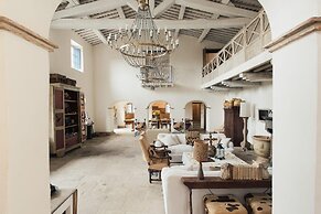 Le Porciglia by Boutique