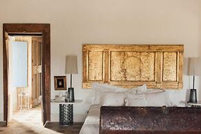 Le Porciglia by Boutique